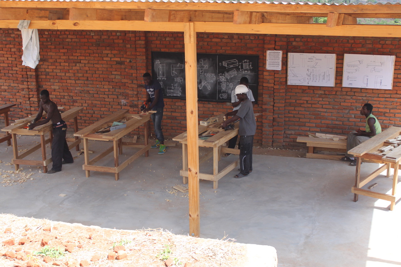 Lehrwerkstatt Malawi